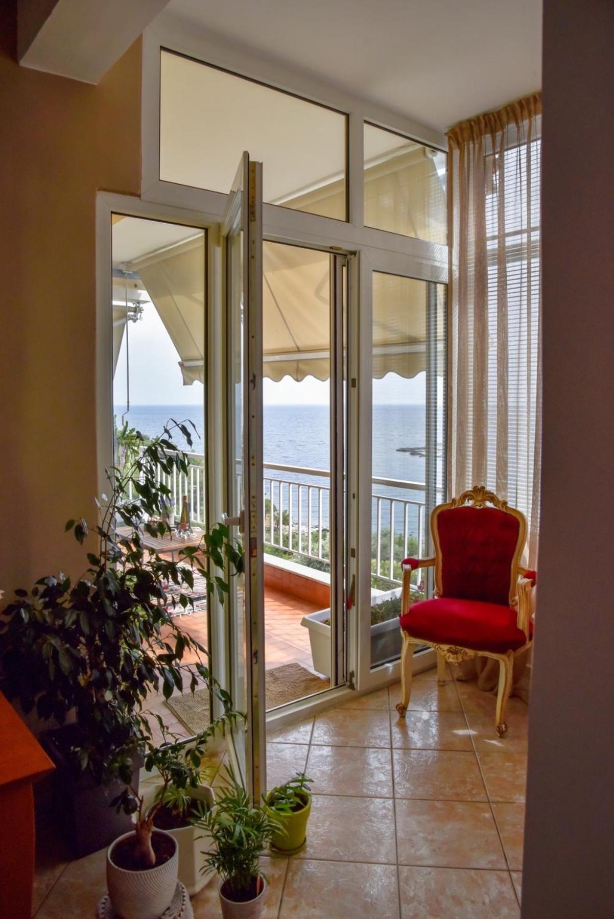 Beach Apartment Paleo Tsifliki Exterior photo